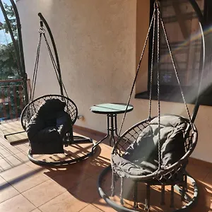 https://hostel-mleczna.warsawhotelspoland.com